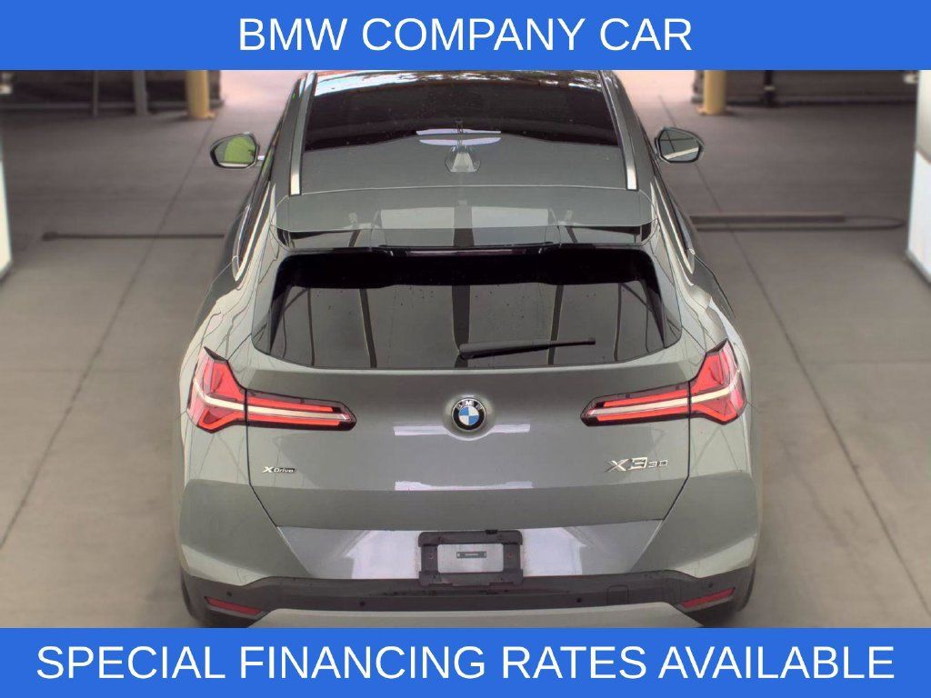 Used 2026 BMW X3 xDrive30i w/ Premium Package AWD/4WD image 3