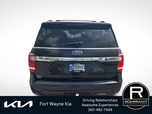Used 2021 Ford Expedition XLT AWD/4WD image 5