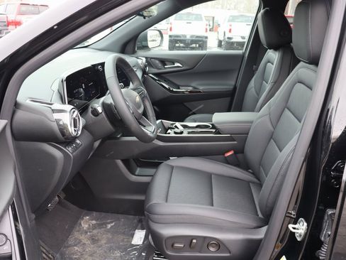 New 2026 Chevrolet Equinox LT image 5