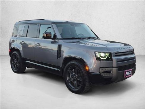 Used 2024 Land Rover Defender 110 X-Dynamic SE AWD/4WD image 3