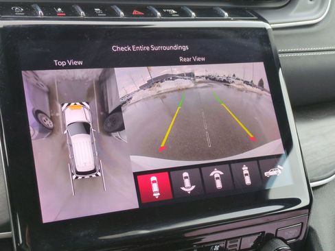 Used 2023 Jeep Grand Cherokee Limited w/ Luxury Tech Group II image 36