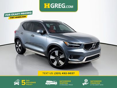 Used 2019 Volvo XC40 T4 Momentum