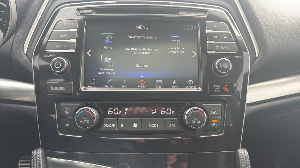 Used 2018 Nissan Maxima SR w/ Interior Lighting Package FWD image 16