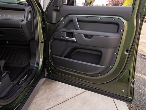 New 2026 Land Rover Defender 110 X AWD/4WD image 44
