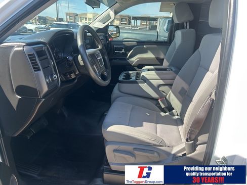 Used 2017 GMC Sierra 1500 2WD Regular Cab image 12