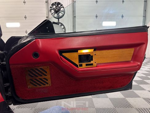 Used 1987 Chevrolet Corvette 2D Coupe image 39