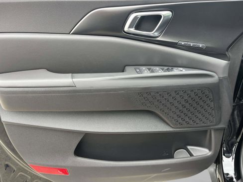 New 2026 Kia Carnival SX FWD image 25