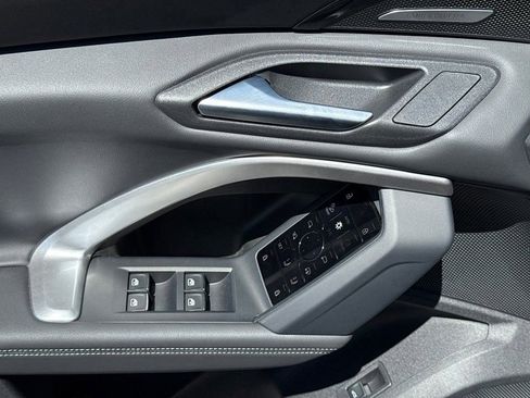 Certified 2025 Audi Q5 Premium Plus w/ Premium Plus image 17