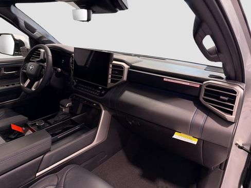 New 2026 Toyota Tundra Platinum AWD/4WD image 24