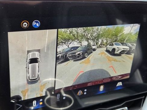 New 2026 Chevrolet Equinox LT w/ Convenience Package II image 27