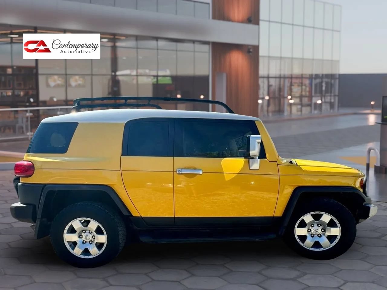 Used 2008 Toyota FJ Cruiser 2WD w/ Upgrade Pkg 2 image 5