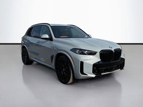 New 2026 BMW X5 xDrive40i w/ M Sport Package image 1