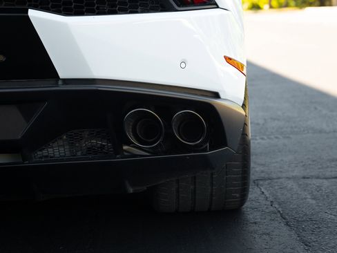 Used 2016 Lamborghini Huracan LP 610-4 image 20