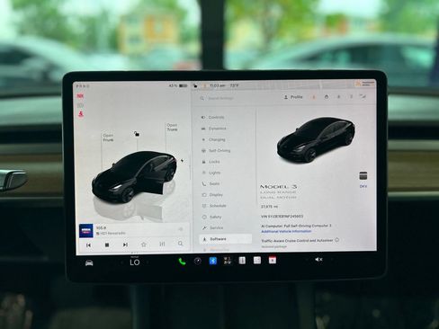 Used 2022 Tesla Model 3 Long Range AWD/4WD image 25