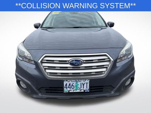 Used 2017 Subaru Outback 2.5i Premium image 2