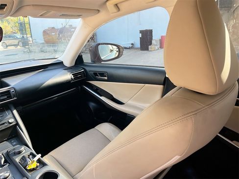 Used 2017 Lexus IS 200t image 23