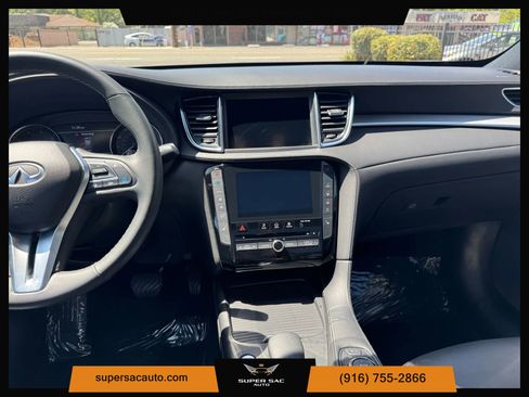 Used 2021 INFINITI QX50 Luxe w/ Appearance Package image 23
