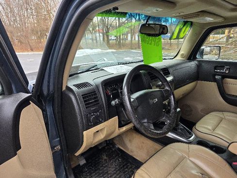 Used 2007 HUMMER H3 Adventure image 10