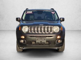 Used 2017 Jeep Renegade Latitude video 2