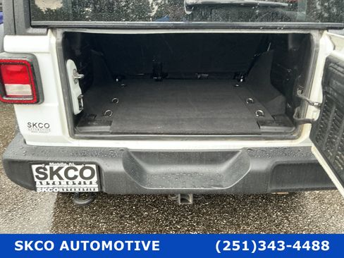 Used 2018 Jeep Wrangler Unlimited Sport AWD/4WD image 21