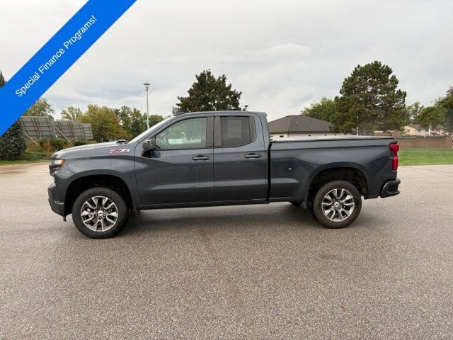 Used 2020 Chevrolet Silverado 1500 RST AWD/4WD image 3