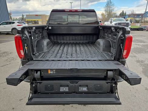Used 2024 GMC Sierra 1500 AT4X image 36