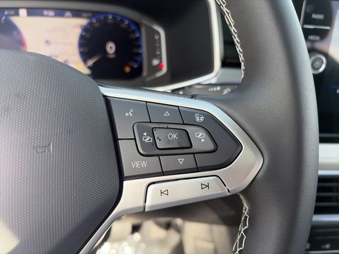 New 2026 Volkswagen Taos SEL AWD/4WD image 21