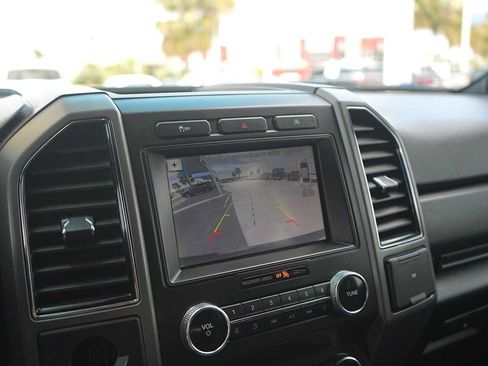 Used 2019 Ford Expedition XLT w/ Equipment Group 201A RWD image 23