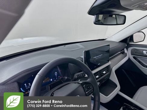 New 2026 Ford Explorer Platinum w/ LUX Leather Package AWD/4WD image 9
