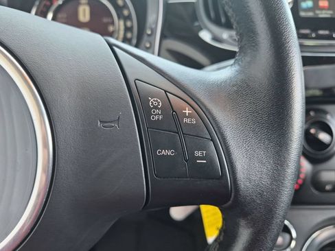 Used 2017 FIAT 500 Pop w/ Sport Appearance Package FWD image 25