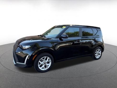Used 2025 Kia Soul LX w/ LX Technology Package image 7