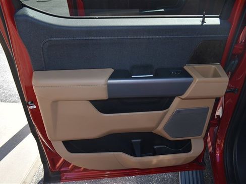 Used 2022 Ford F150 Lariat w/ Equipment Group 502A High image 30