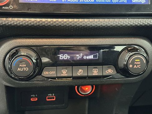 Certified 2021 Nissan Kicks SV image 23