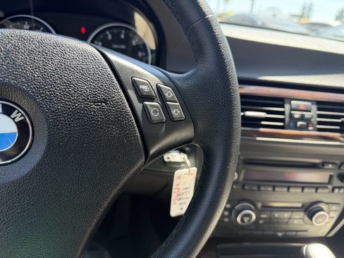 Used 2011 BMW 328i xDrive Sedan AWD/4WD image 26