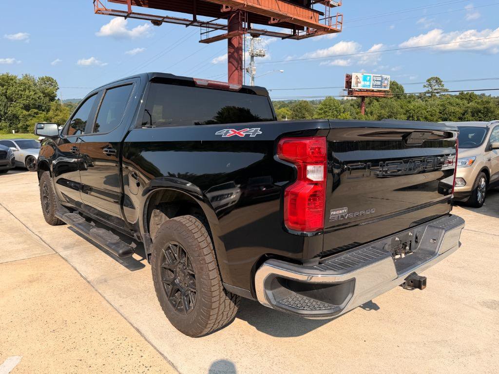 Used 2019 Chevrolet Silverado 1500 LT w/ All-Star Edition AWD/4WD image 9