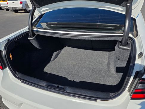 Used 2019 Dodge Charger SXT RWD image 24