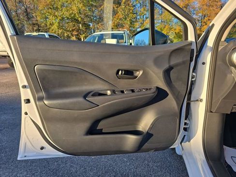 New 2025 Nissan Versa S w/ Trunk Package image 27