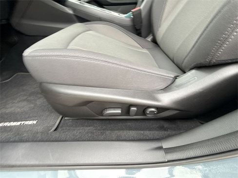 Certified 2025 Subaru Crosstrek 2.0i Premium image 12
