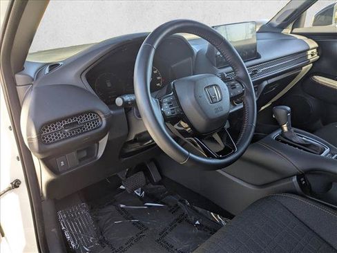 Certified 2027 Honda HR-V Sport image 10