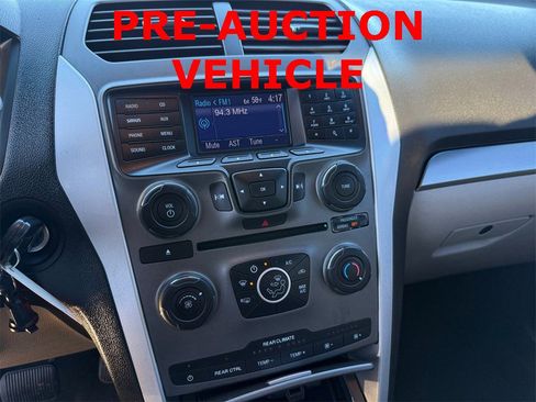 Used 2013 Ford Explorer FWD image 16
