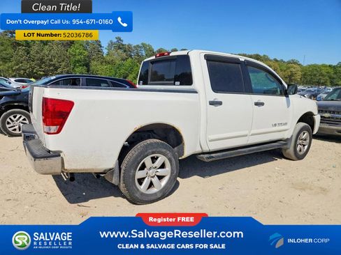 Used 2011 Nissan Titan SV w/ SV Value Truck Pkg AWD/4WD image 4