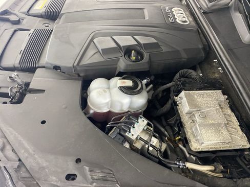 Used 2018 Audi Q7 3.0T Prestige w/ Prestige Package image 33