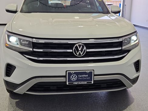 Certified 2023 Volkswagen Atlas Cross Sport SE AWD/4WD image 10