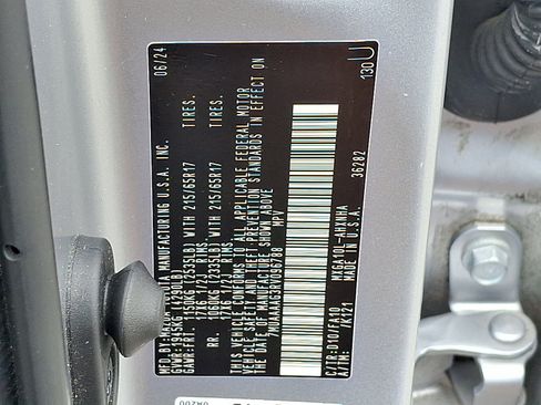 Used 2024 Toyota Corolla Cross L FWD image 27