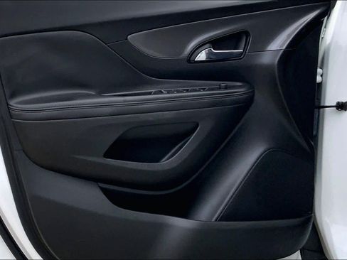 Used 2017 Buick Encore Preferred FWD image 20