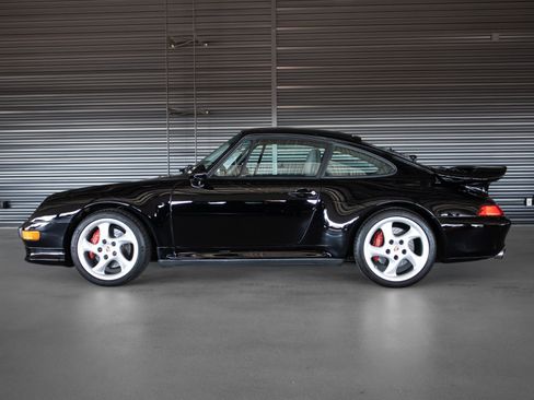 Used 1997 Porsche 911 Carrera 4S AWD/4WD image 2