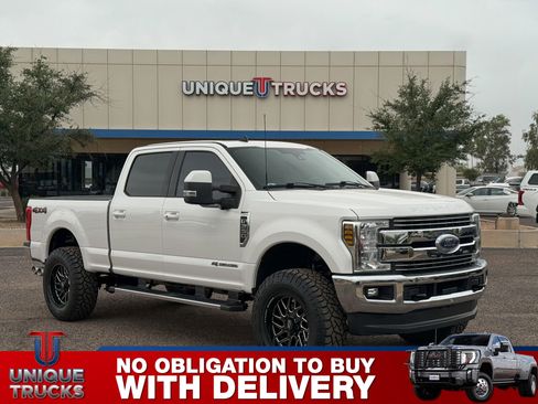 Used 2019 Ford F350 Lariat w/ Lariat Ultimate Package image 3