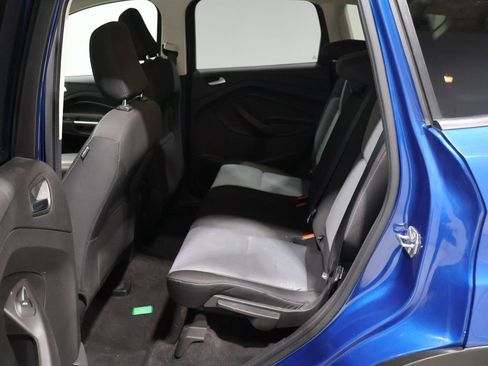 Used 2018 Ford Escape SE image 18