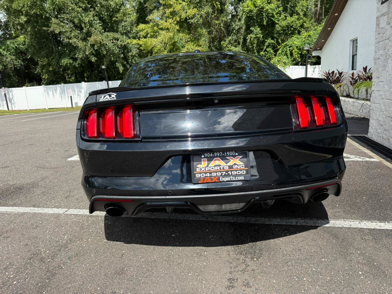 Used 2016 Ford Mustang GT Premium w/ Enhanced Security Package RWD image 4