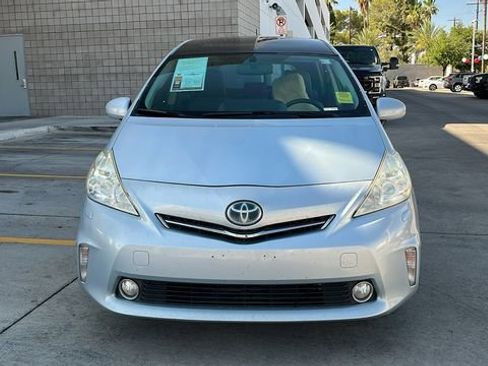 Used 2014 Toyota Prius V Five FWD image 2
